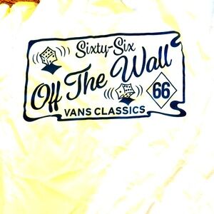 Vans Classic Fit Tee in Gray